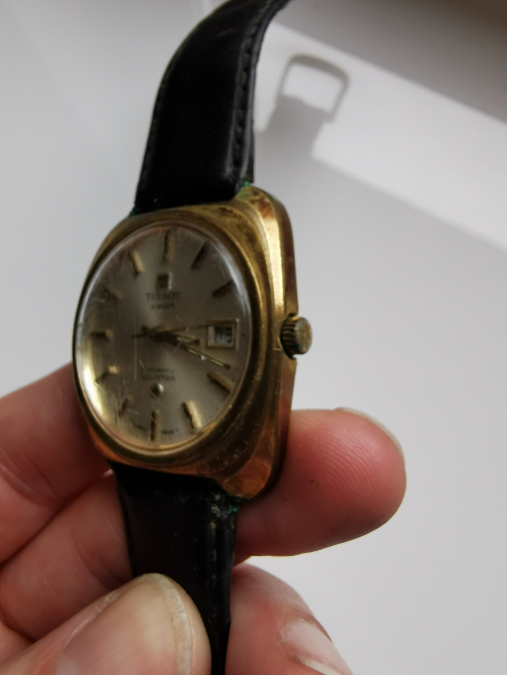 Volledige restauratie van een verguld Tissot horloge